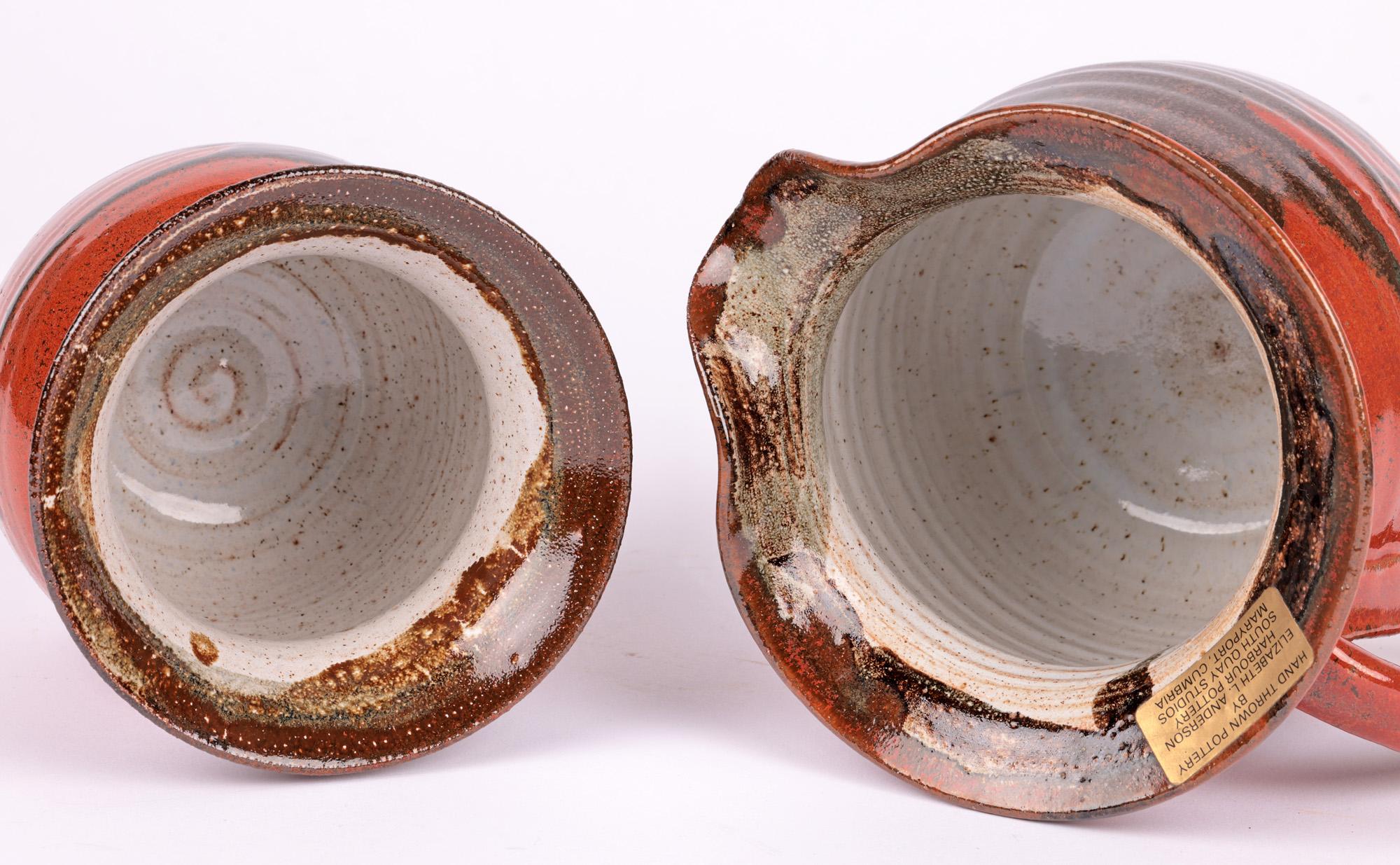 20ième siècle Pichet et vase en poterie de l'atelier de poterie Harbour d'Elizabeth Anderson en vente