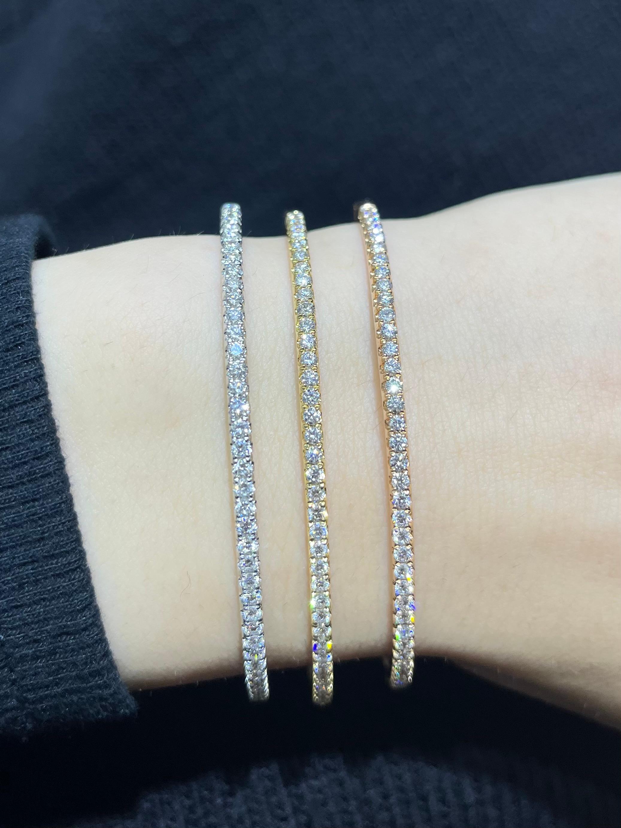 Elizabeth Fine Jewelry 0,99 Karat Diamant-Armreif aus 18 Karat Roségold Damen im Angebot