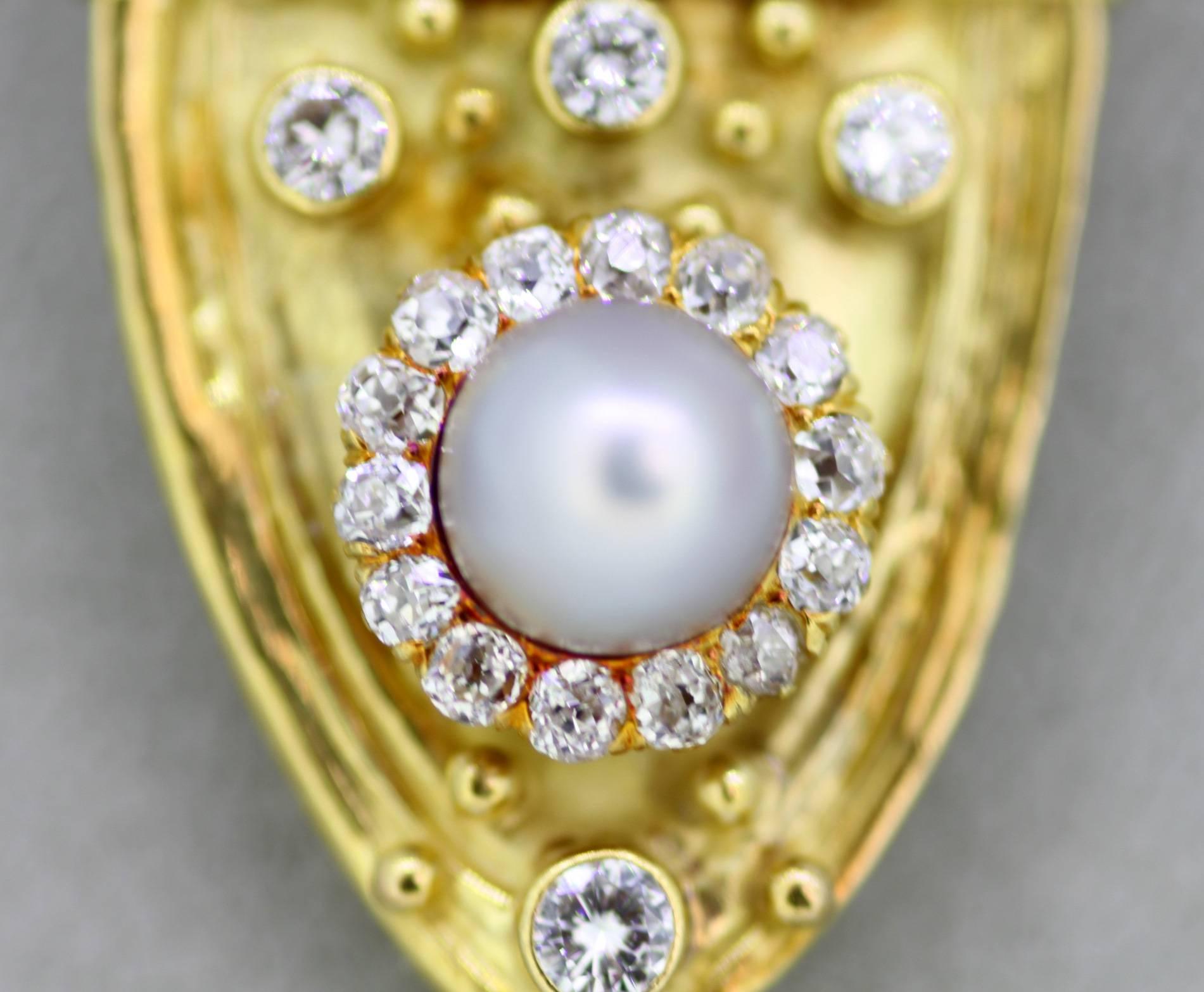 Women's or Men's Elizabeth Gage, 18 Karat Gold Brooch with Diamonds and Freshwater Pearl, 1991