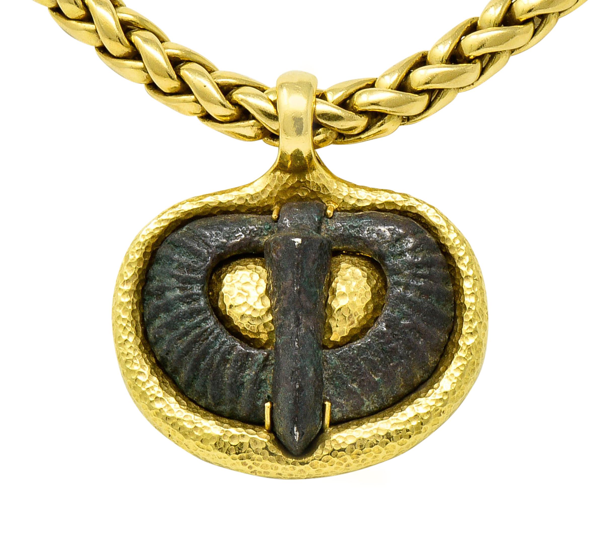 Women's or Men's Elizabeth Gage 18 Karat Yellow Gold Serpentine Relic Pendant Necklace