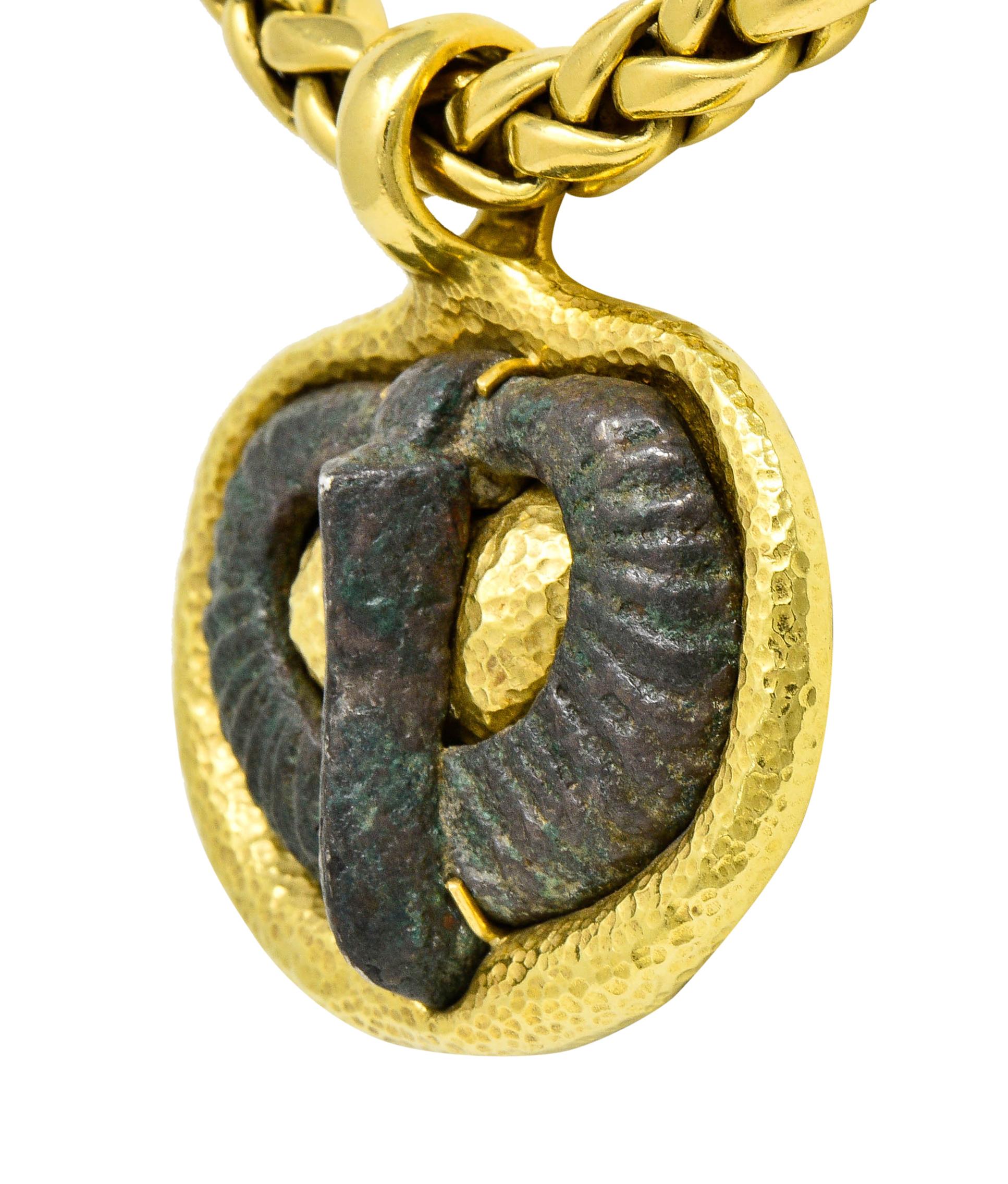 Elizabeth Gage 18 Karat Yellow Gold Serpentine Relic Pendant Necklace 3