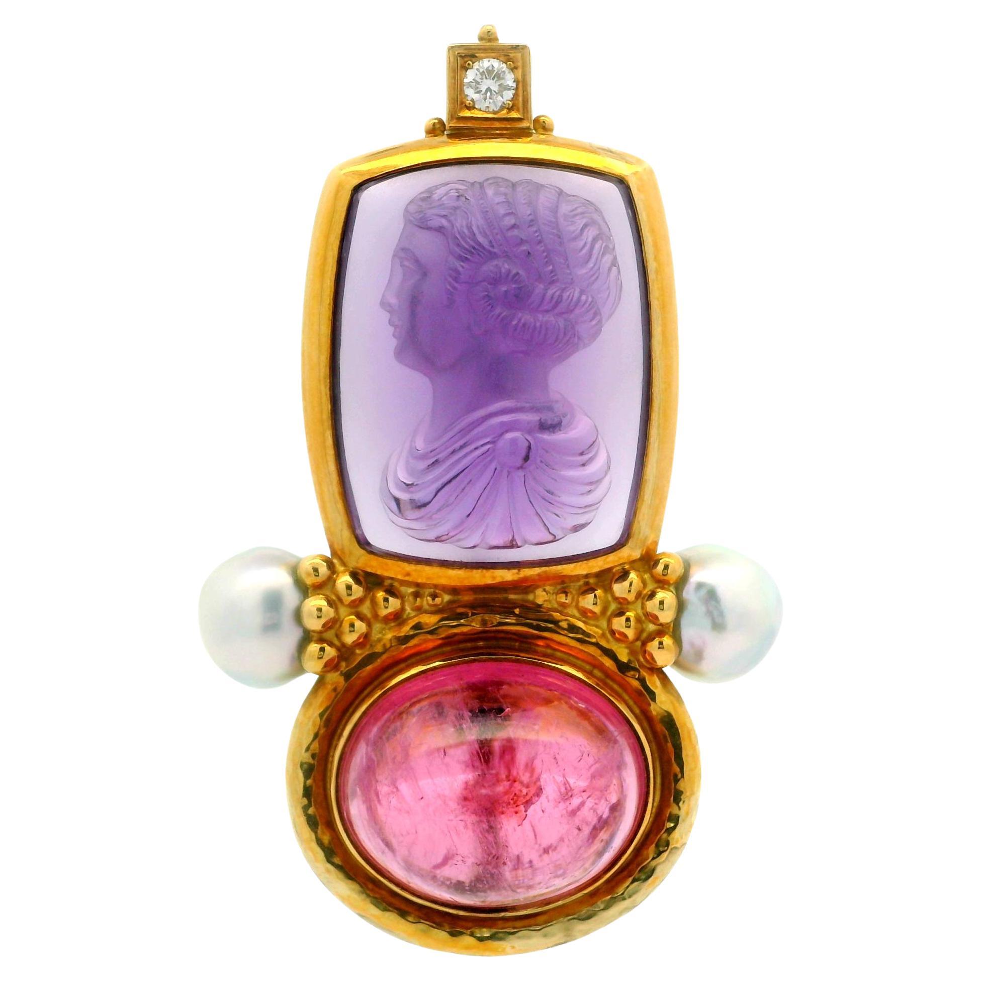 Elizabeth Gage Broche de oro de 18 quilates con camafeo de amatista turmalina rosa perla diamante