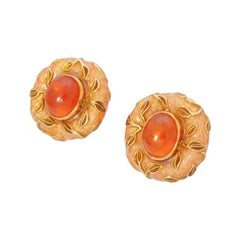 Boucles d'oreilles feuille Elizabeth Gage en or 18 carats, grenat hessonite, émail et émail, boîte d'origine 48G