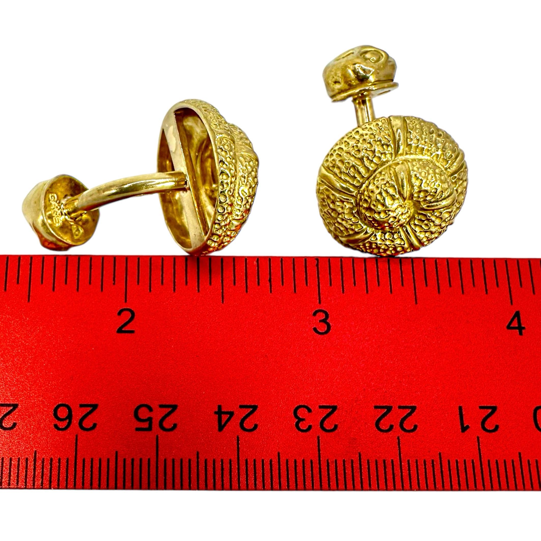Elizabeth Gage 18K Yellow Gold Nautilus Motif Cufflinks 3/4 Inch Diameter For Sale 4