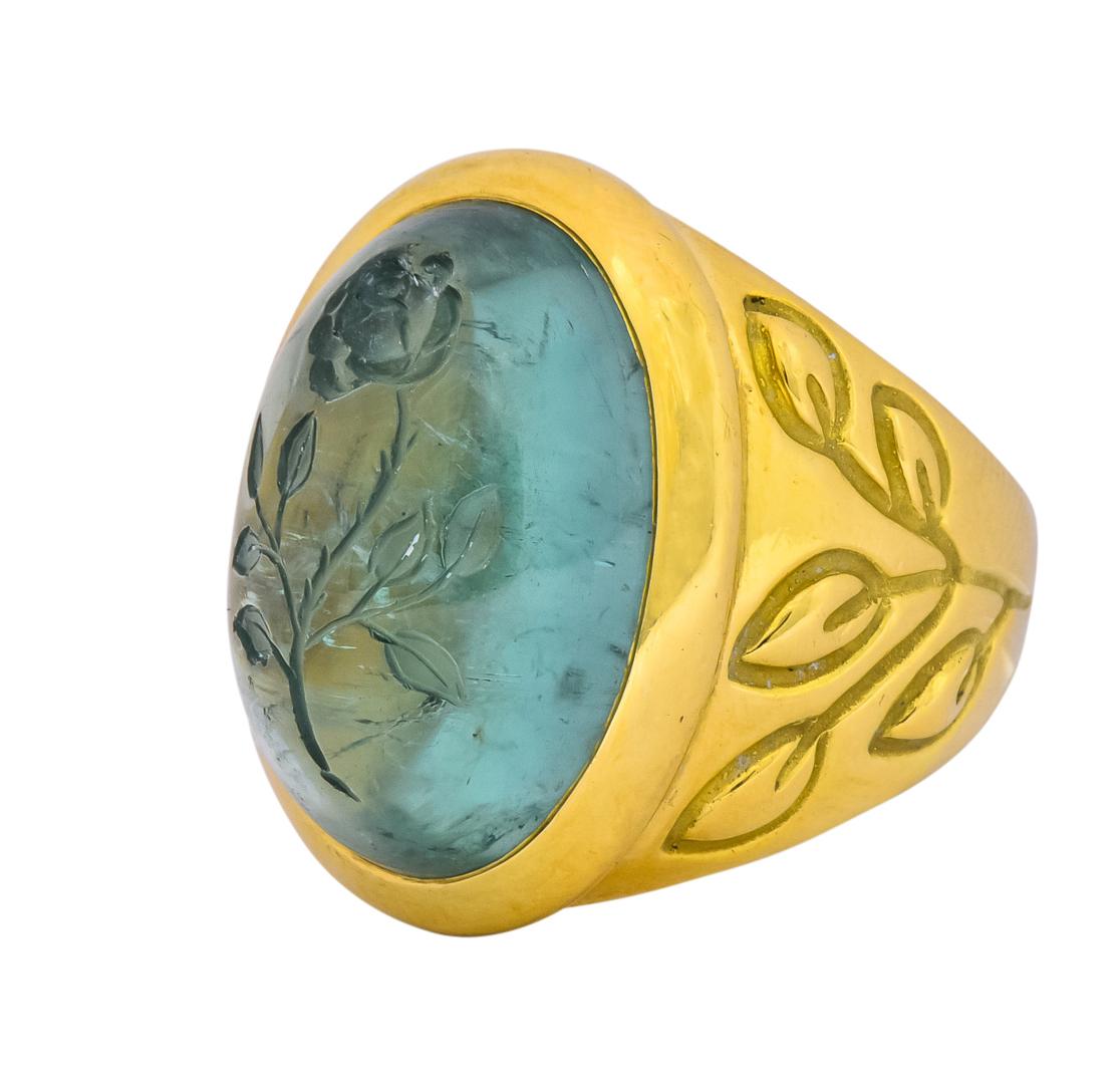 Women's or Men's Elizabeth Gage British 1999 Vintage Aquamarine 18 Karat Gold Rose Ring