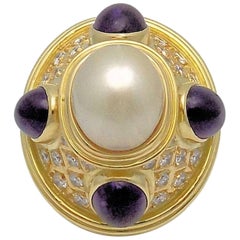 Elizabeth Gage Diamond, Amethyst and Pearl 18 Karat Yellow Gold Ring