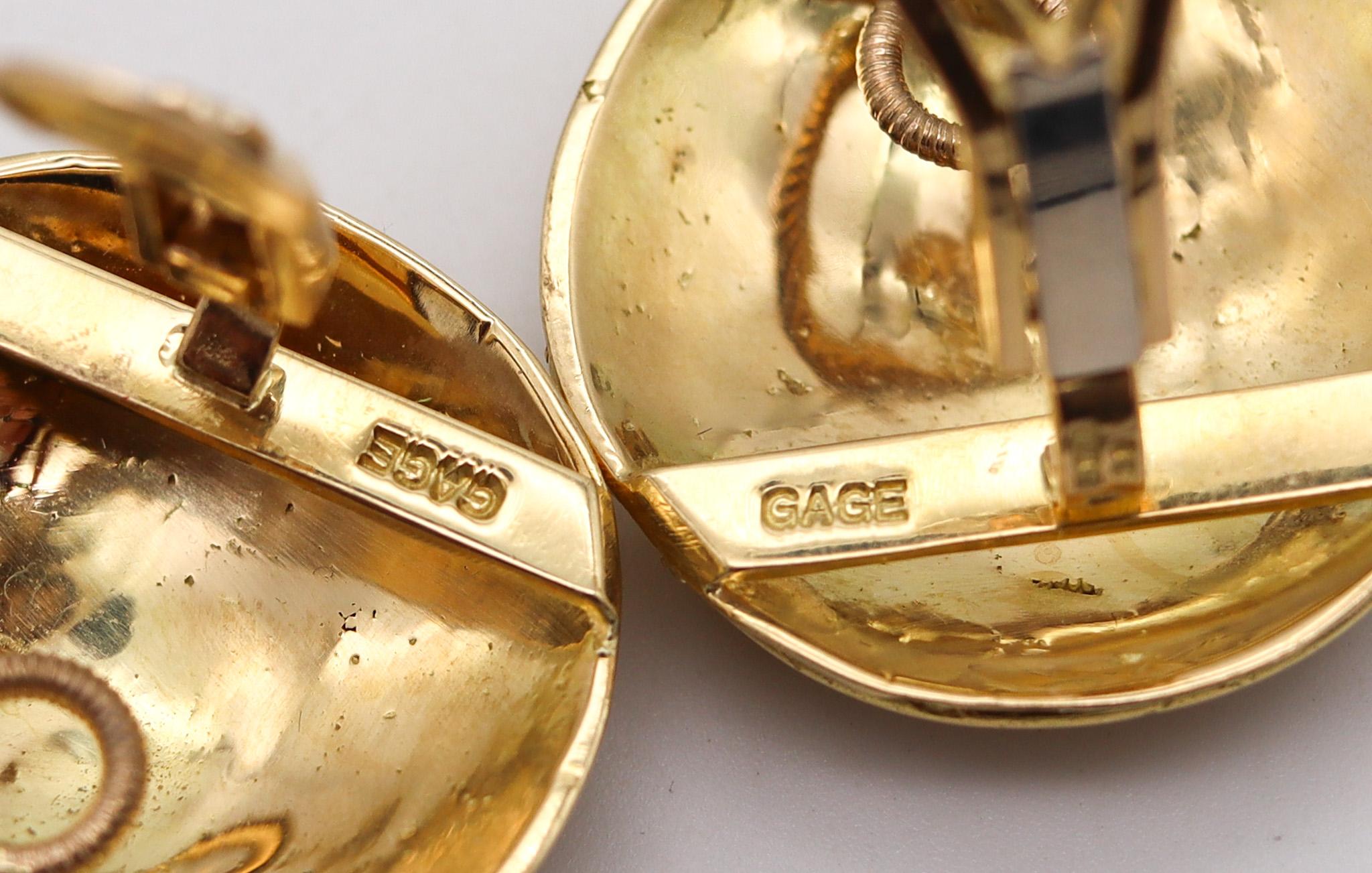 Elizabeth Gage - Boucles d'oreilles à clip sculpturales en or jaune 18 carats texturé Excellent état - En vente à Miami, FL