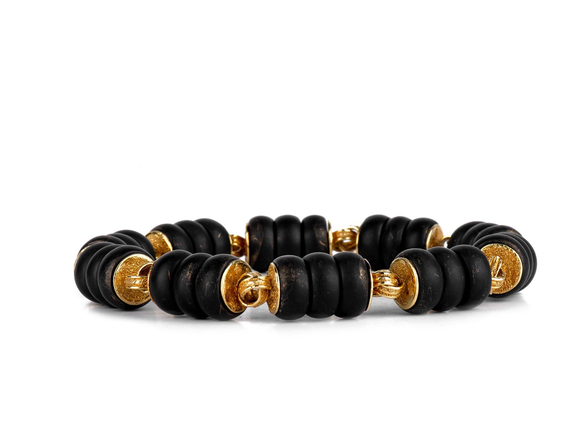 Elizabeth Gage Halskette aus Gold und mattem schwarzem Onyx mit Perlen im Zustand „Gut“ in San Antonio, TX