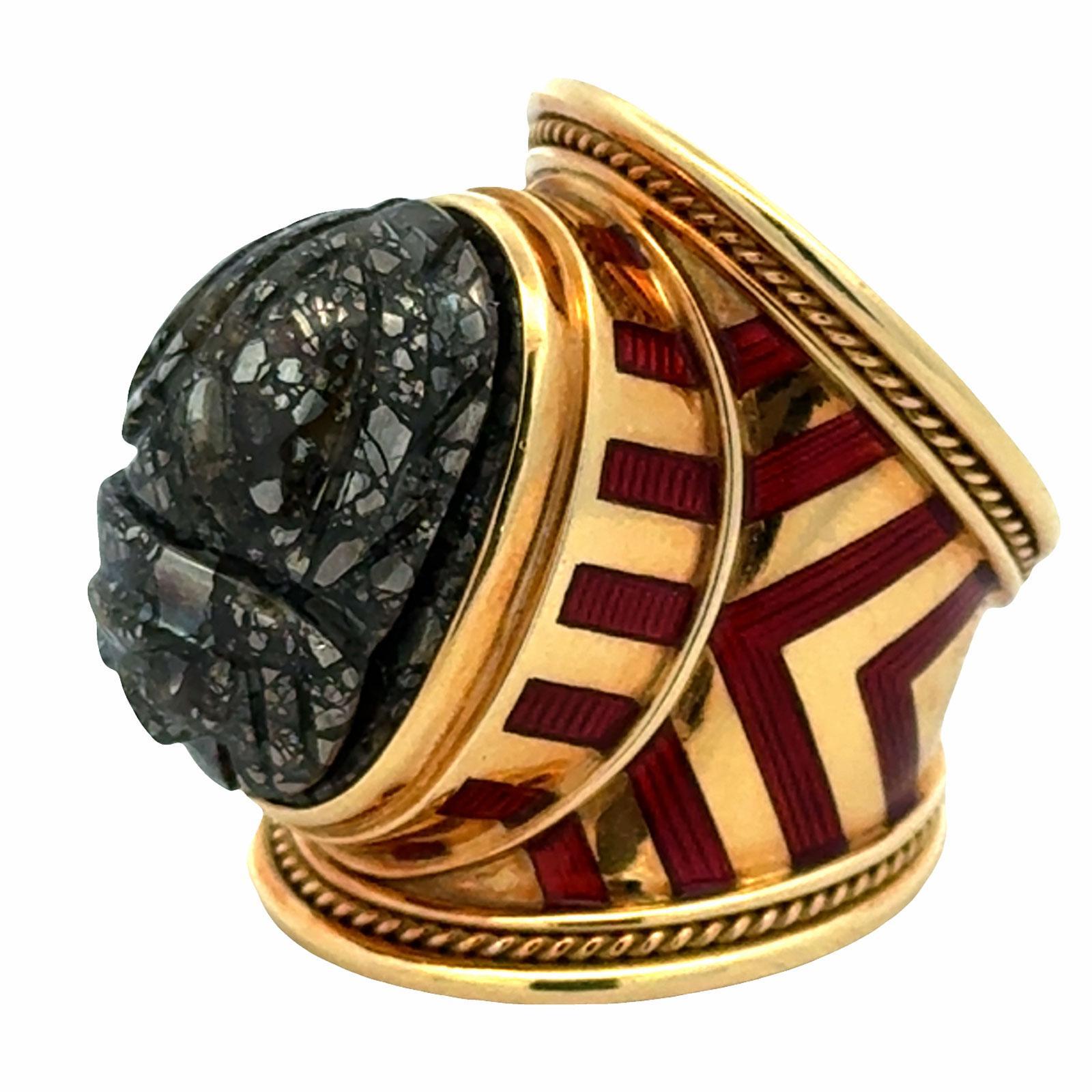 Women's Elizabeth Gage Labradorite Scarab Templar Ring  18 Karat Yellow Gold Enamel For Sale