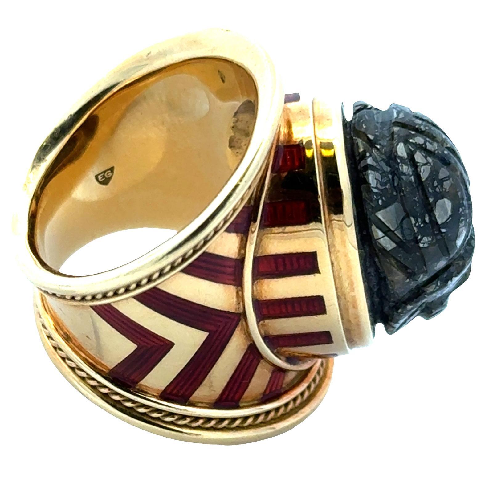 Elizabeth Gage Labradorite Scarab Templar Ring  18 Karat Yellow Gold Enamel For Sale 3