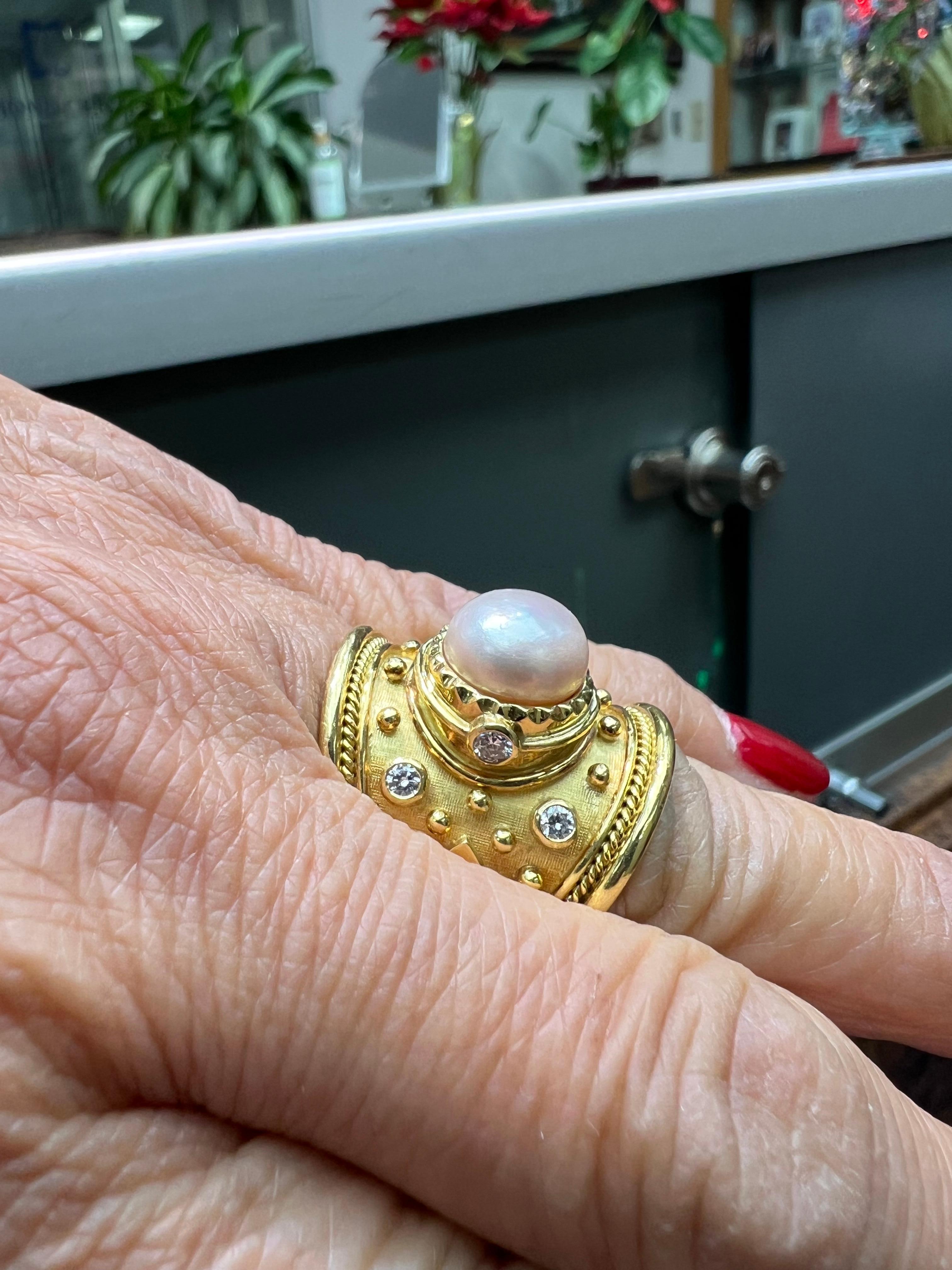 Round Cut Elizabeth Gage Pearl Diamond Yellow Gold Ring