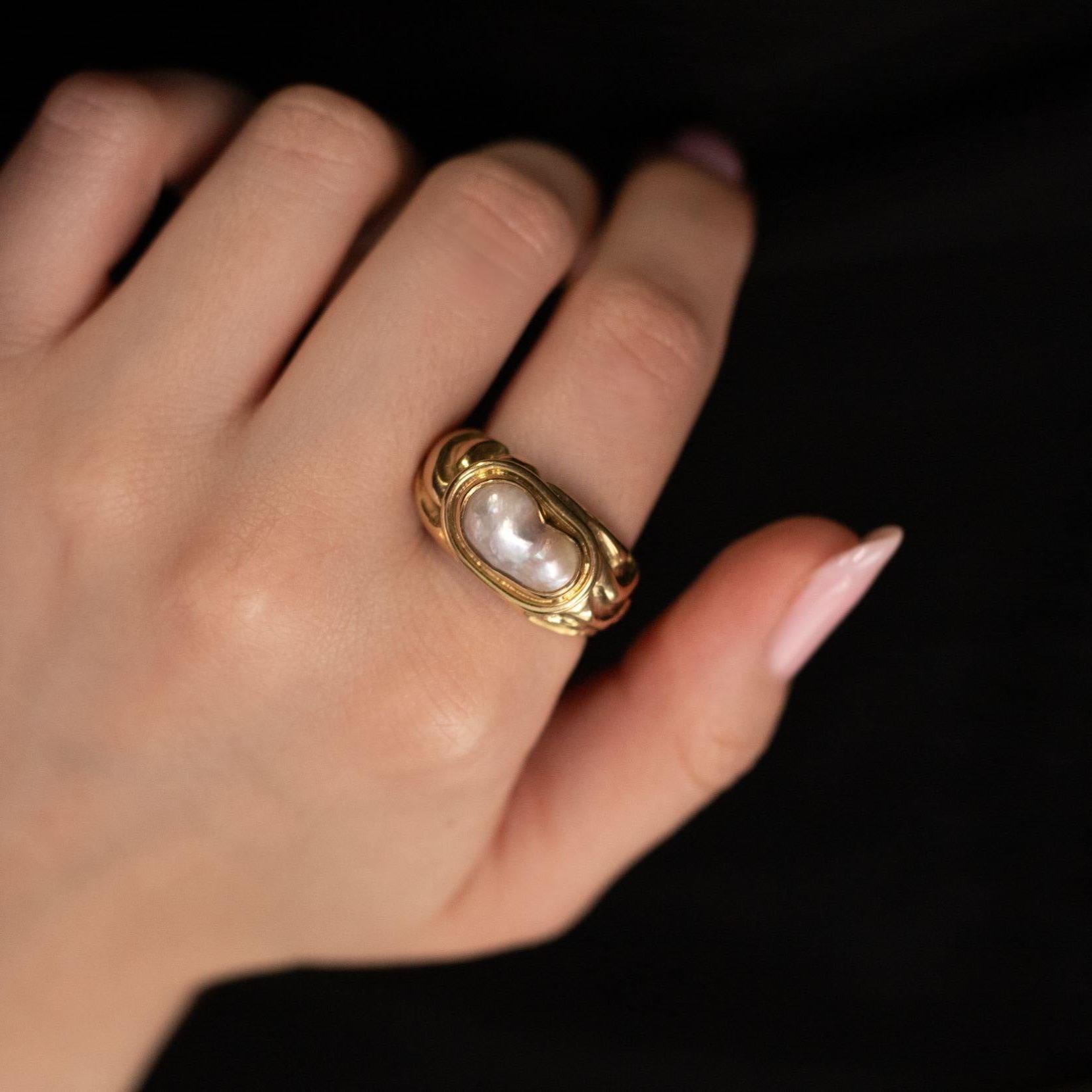 Bead Elizabeth Gage Pearl Molton Gold Ring circa 1990 For Sale