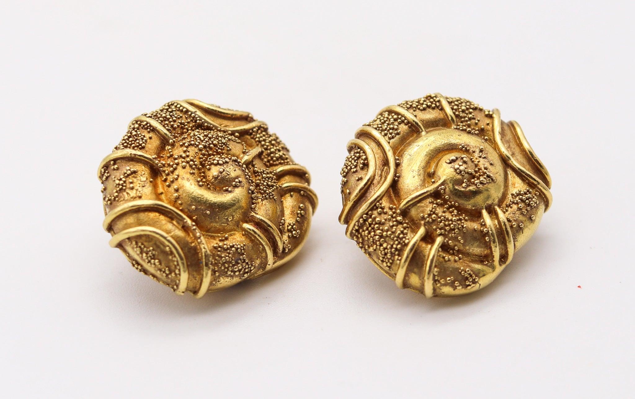 ELIZABETH GAGE Boucles d'oreilles Spirals Sculptural Naive Clips-On Or jaune 18Kt massif Excellent état - En vente à Miami, FL
