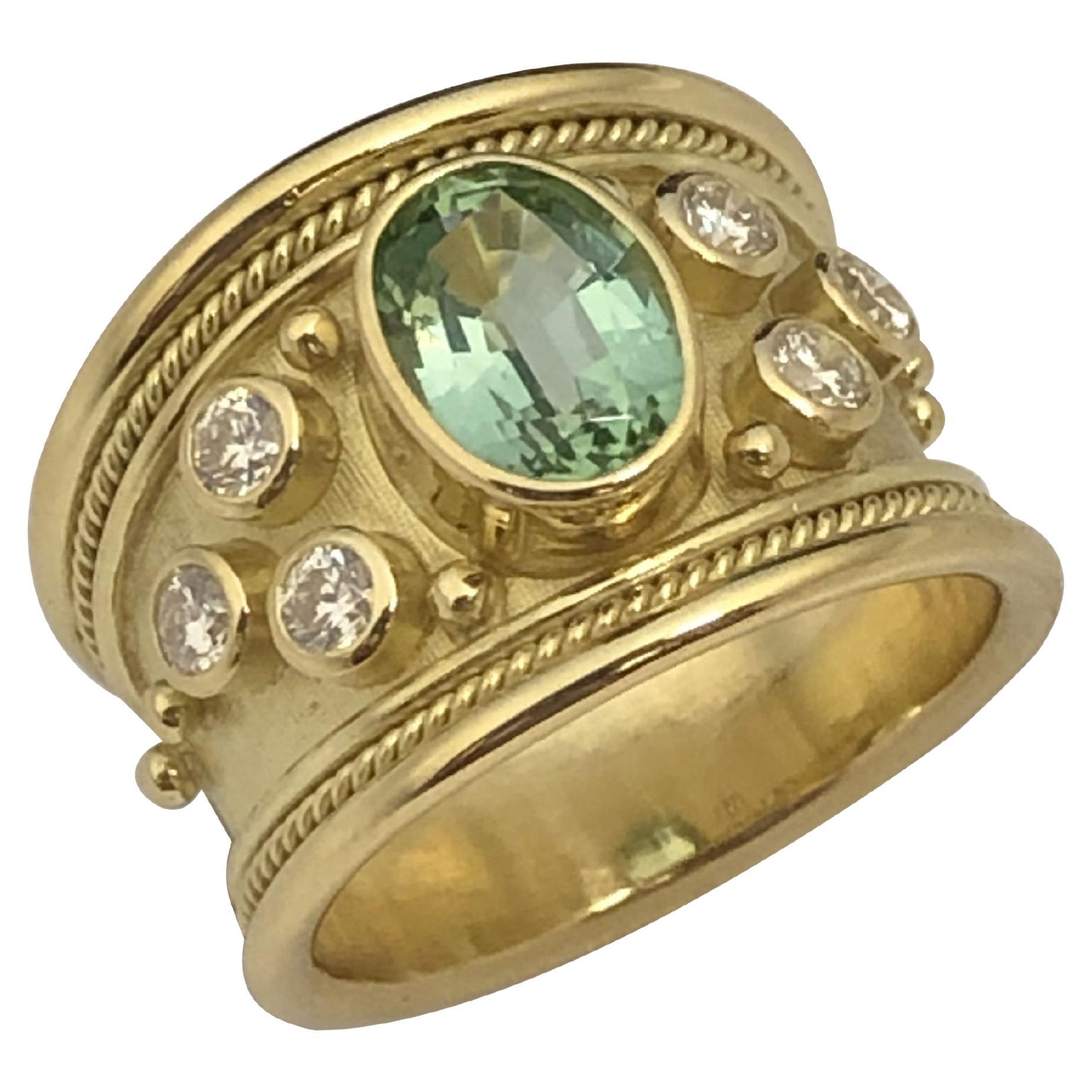 Bague en or jaune Elizabeth Gage avec diamants et tourmaline en vente