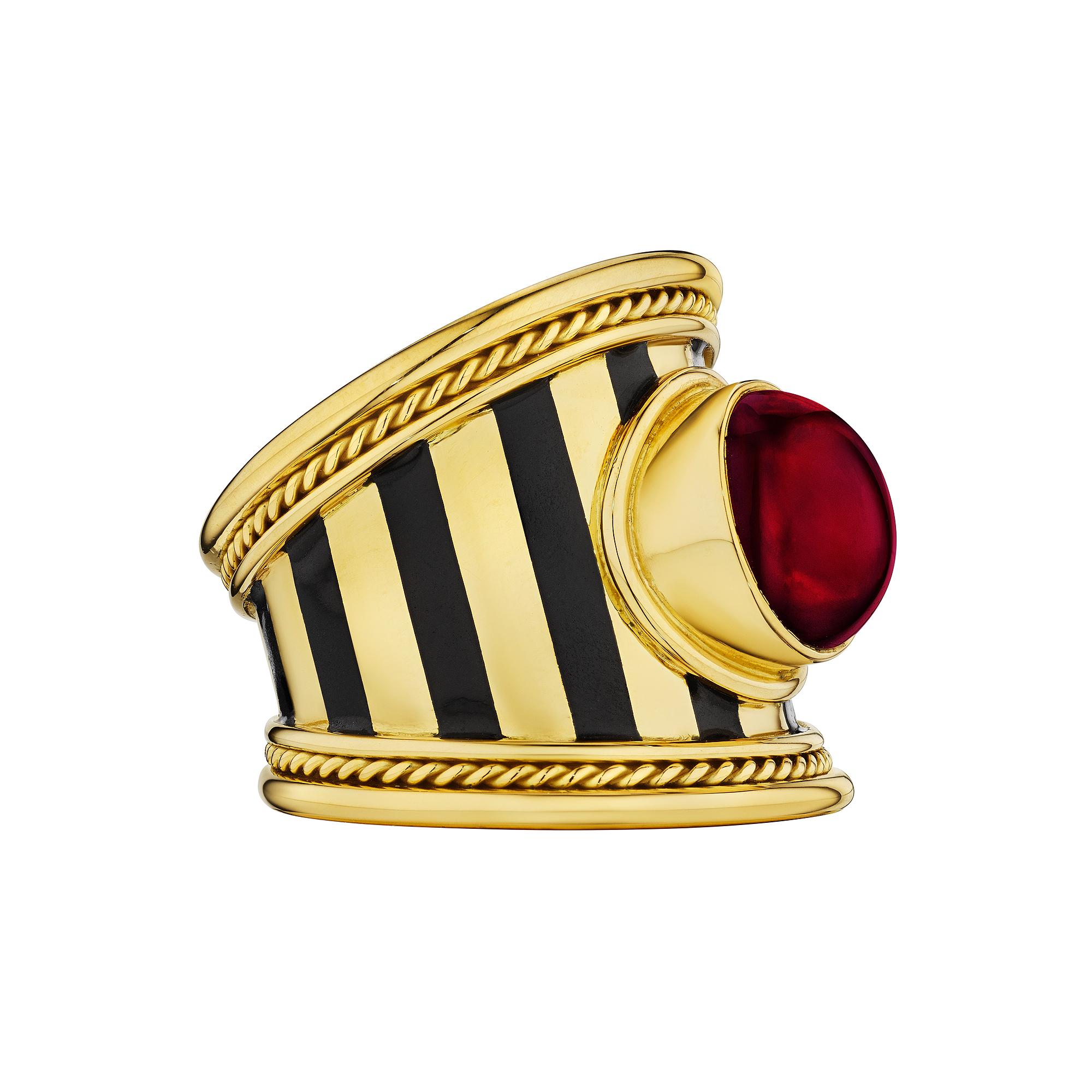 For Sale:  Elizabeth Gage Vintage Bezel Set Cabochon Garnet Enamel Gold Wide Band Ring 3