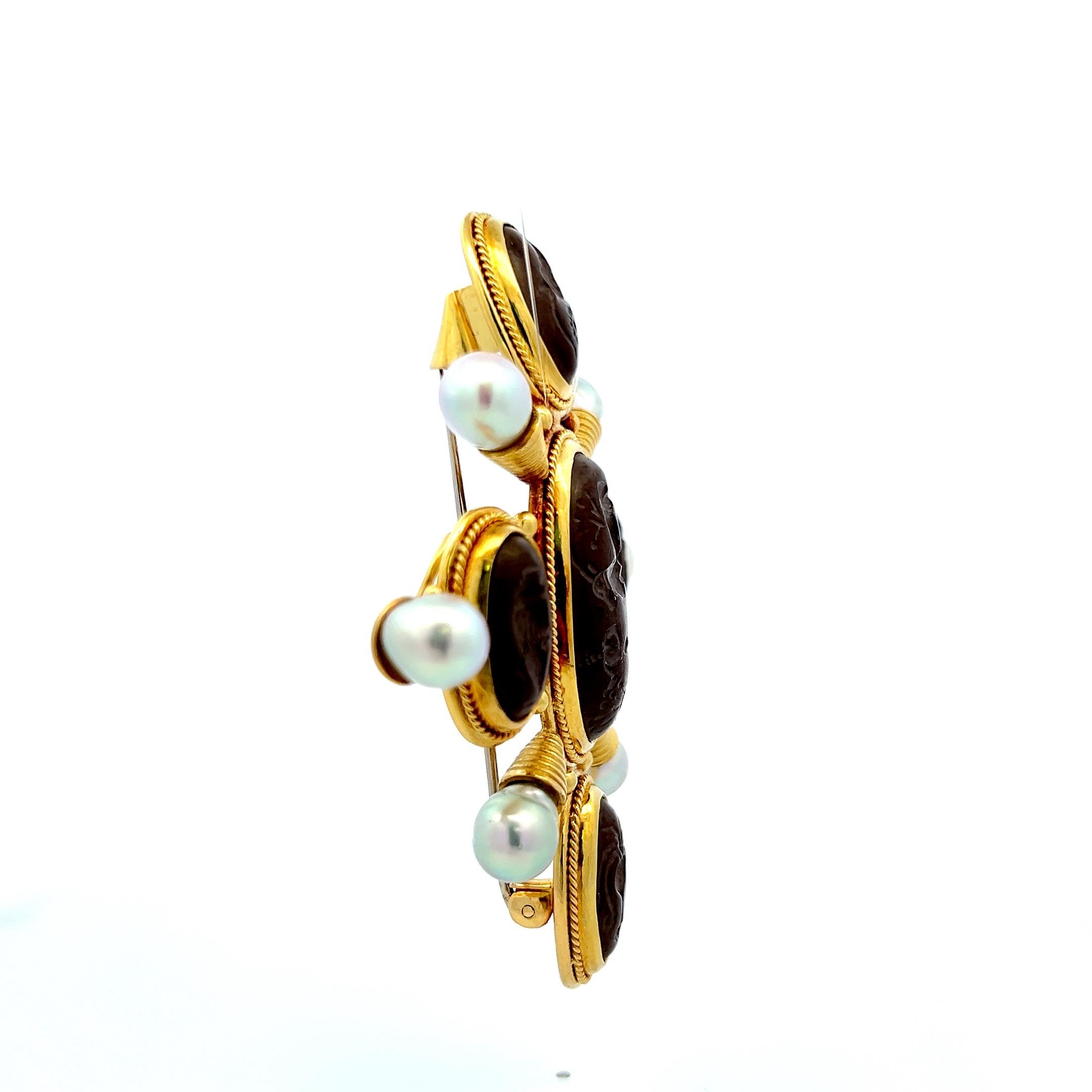 Designer :
JAUGE ELIZABETH
Titre :
Broche en or jaune 18 carats de calibre Elizabeth
Le style :
Épingle
Métal :
Or jaune 18 carats
Dimension :
3.11*2.74*0.54IN
Poids :
64,4 grammes
Condit :
Vintage By
ID du produit :
4J637
Note :
Veuillez noter que