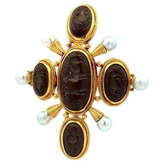 Broche de oro amarillo de 18 quilates con perla calada de calibre elisabeth
