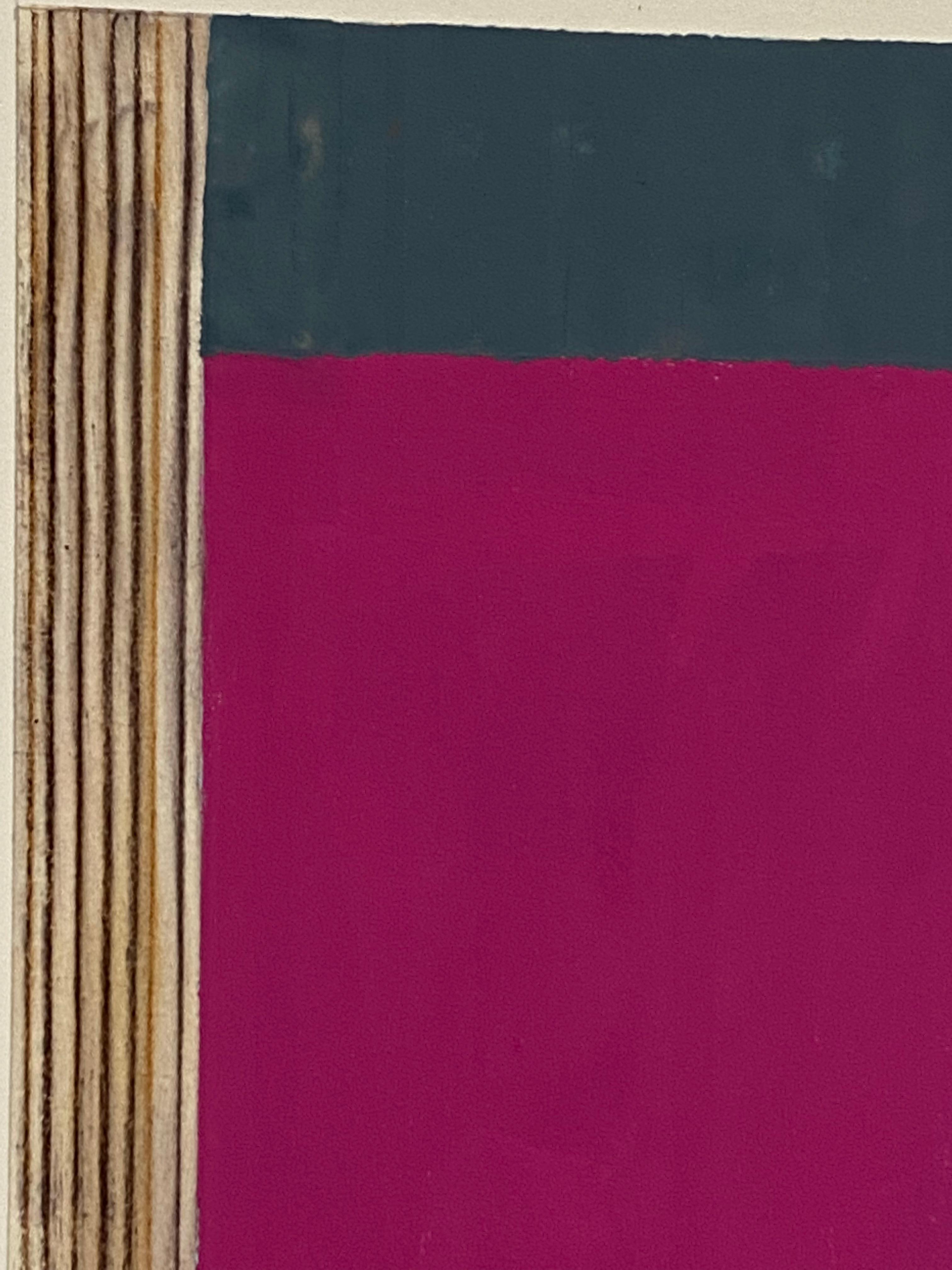 Zinnia-Streifen, Geometrisch Abstrakt, Dunkel- Magenta-rosa, Hell-Lapislazuli-Blau auf Beige (Violett), Abstract Painting, von Elizabeth Gourlay