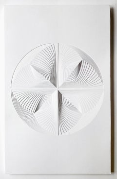 Recorte a mano alzada sobre tablero de museo de 2 capas: 'Reflejo de círculo de cuatro piezas