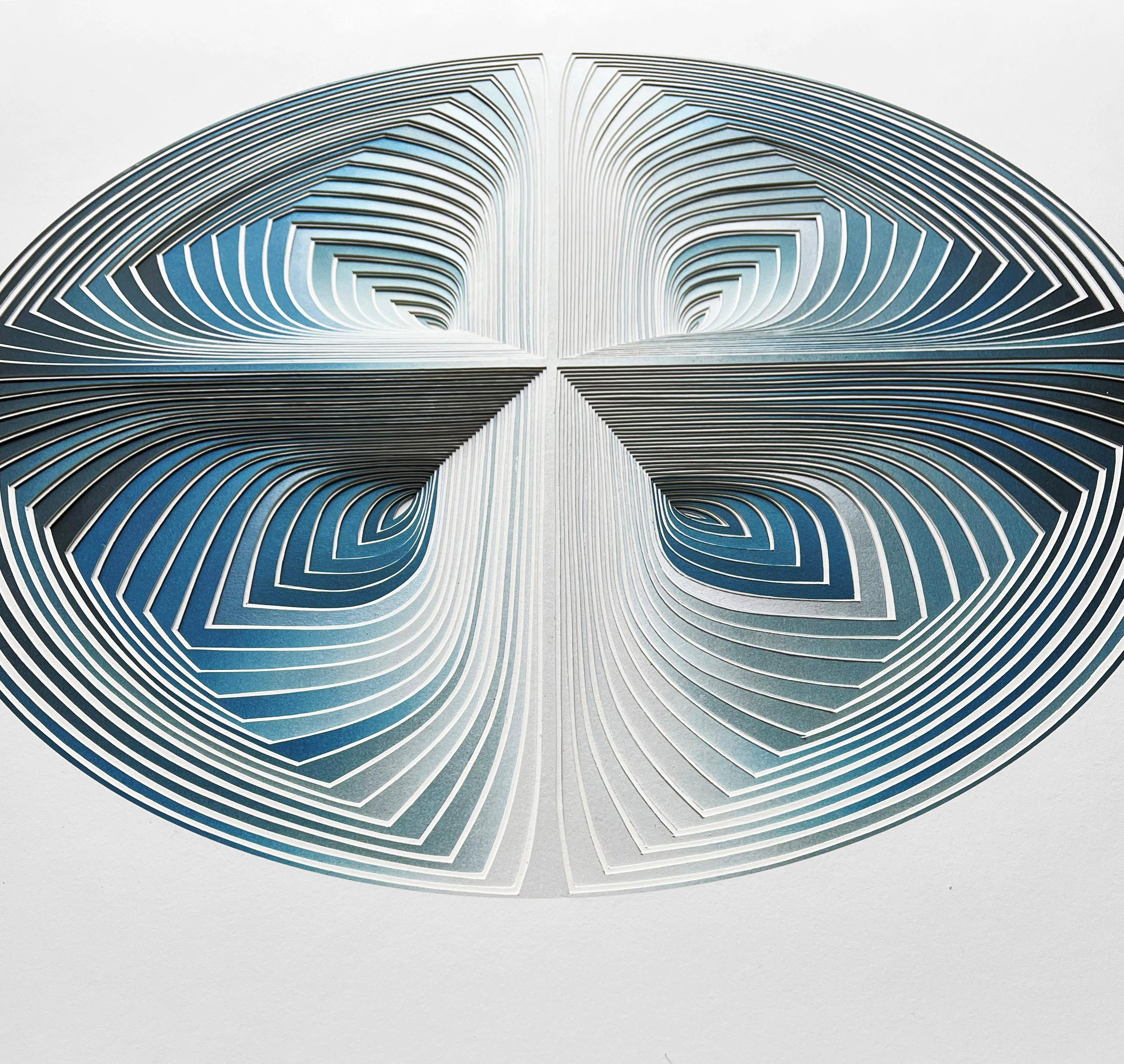 Free Hand, Minimal, Cutwork: 'Blue Melange Circle' (Círculo azul melange) - Painting de Elizabeth Gregory-Gruen