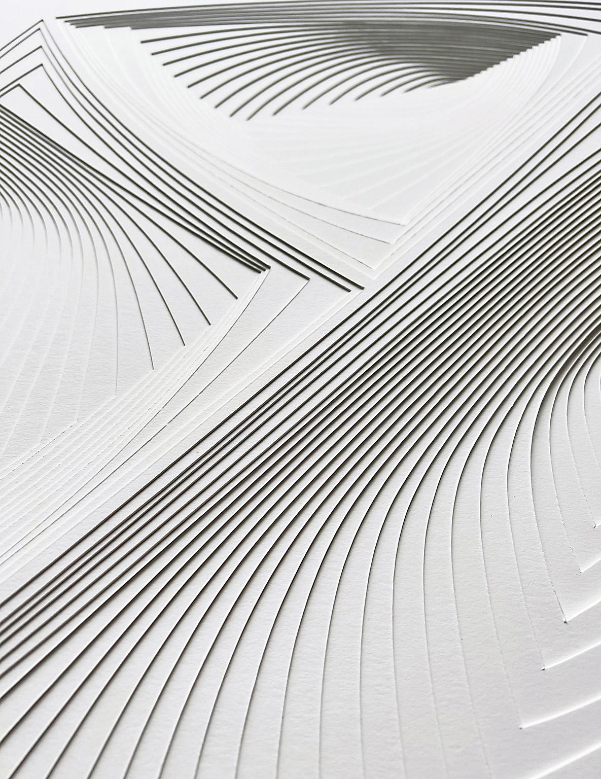 „All Over #1“, frei geschliffenes Papier-Wandrelief-Skulptur, Abstrakt, Tonal, Weiß im Angebot 3