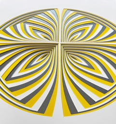 « Yellow Graphite - In », sculpture murale en relief en papier taillé à la main, abstrait