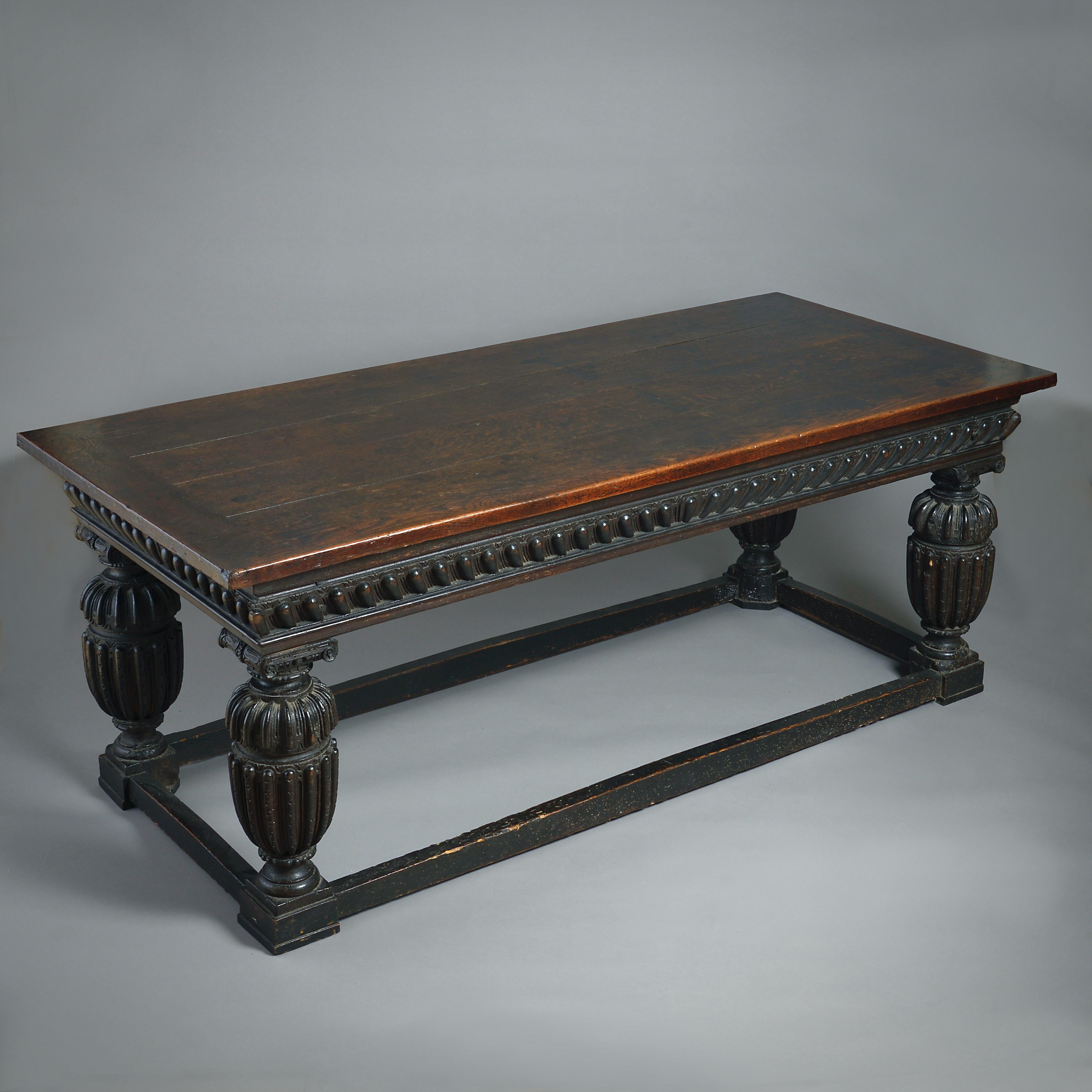 Mesa de roble Isabel I siglo XVIII y antes en venta