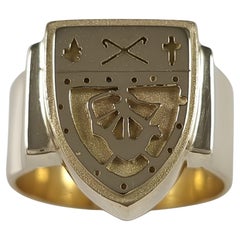 Vintage Elizabeth II 18ct Gold Shield Signet Ring, 1980
