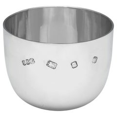 Elizabeth II period sterling silver tumbler cup made by Spink & Son in 1978
