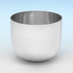 Elizabeth II period sterling silver tumbler cup made in 1978 by Spink & Son