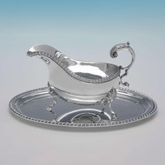 Elizabeth II - Set of 4 sterling silver sauce boats on trays - Roberts & Belk