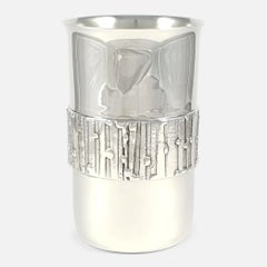 Gobelet en argent Elizabeth II:: Brian Asquith:: Sheffield:: 1975