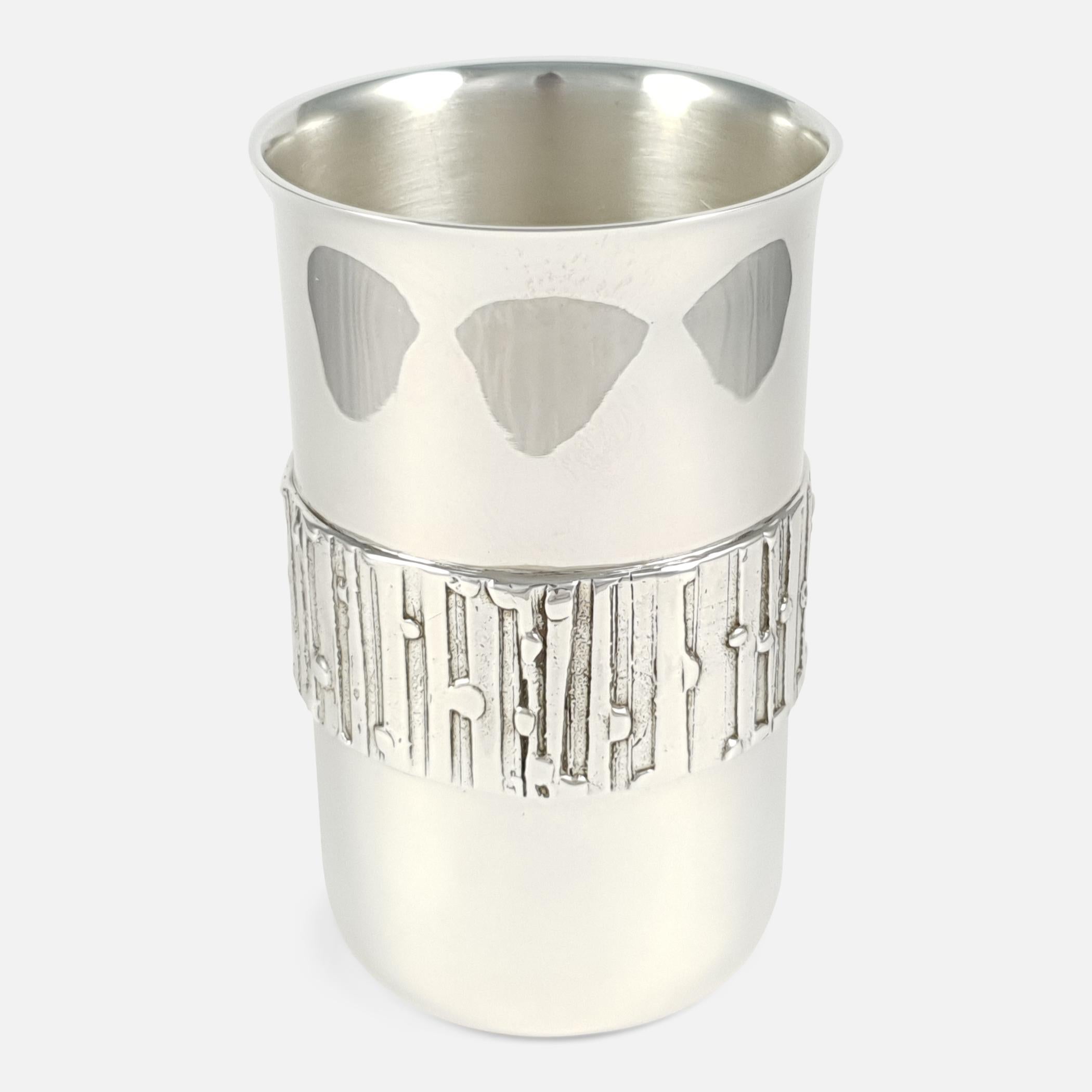 Elizabeth II Silver Beaker, Brian Asquith, Sheffield, 1975 For Sale at ...