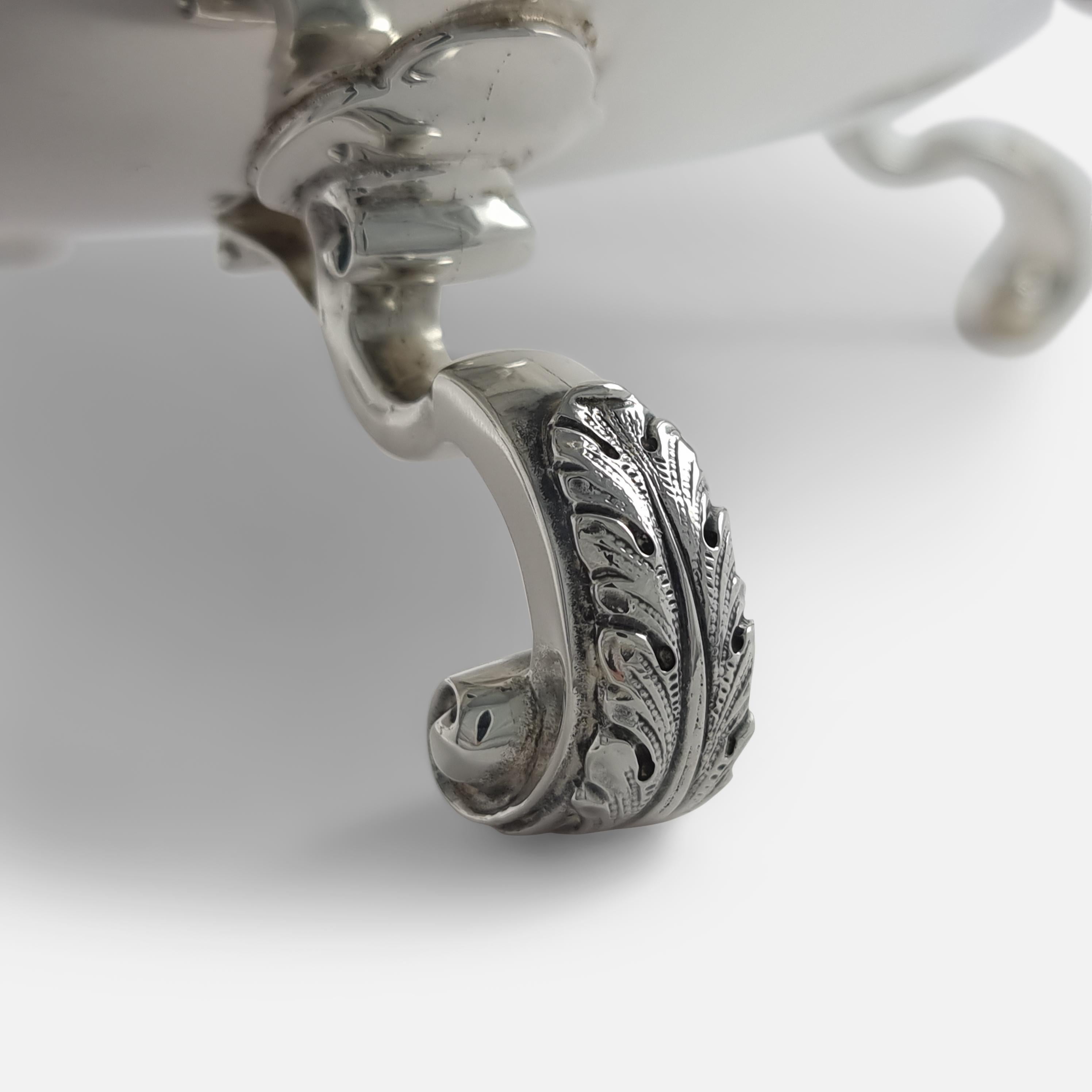 Piatto d'argento Elisabetta II, Adie Brothers, 1961 in vendita 6