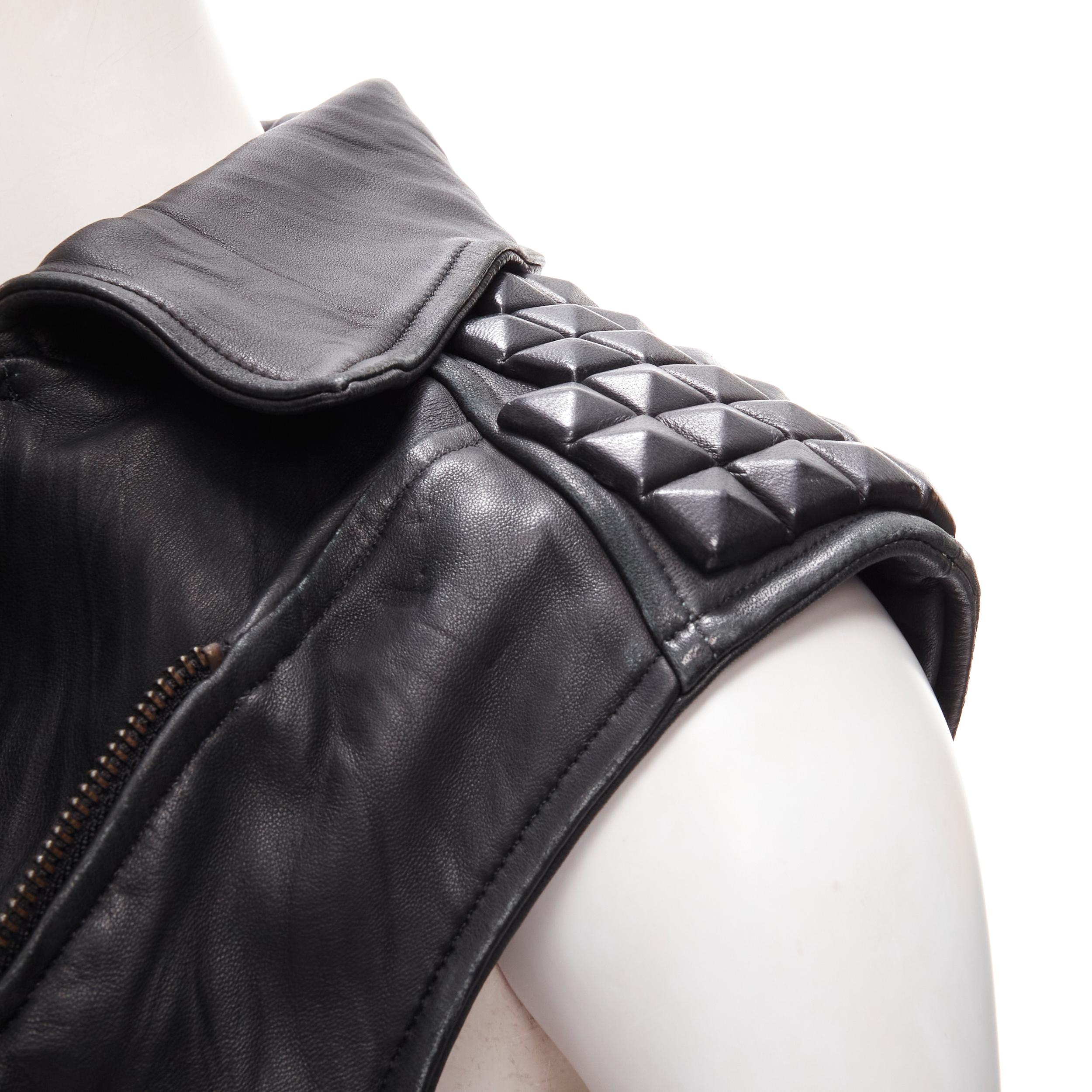 ELIZABETH JAMES black leather wrapped square stud biker vest jacket XS 
Reference: ANWU/A00688 
Brand: Elizabeth James 
Material: Leather 
Color: Black 
Pattern: Solid 
Closure: Zip 
Extra Detail: Leather wrapped tonal square studs. Zip front