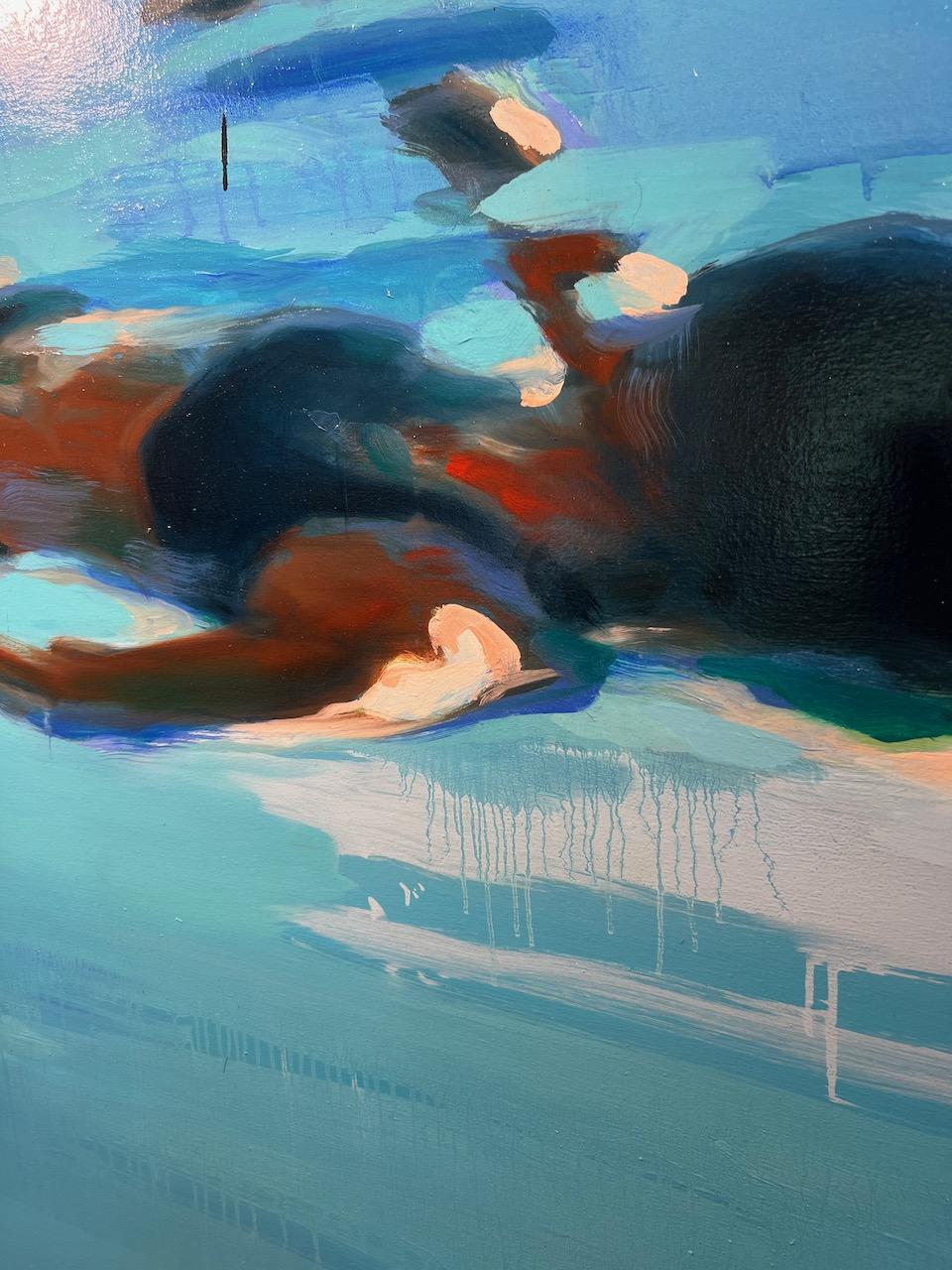 „The Pool at Night 4“, Ölgemälde einer Frau, die in türkisfarbenem Wasser schwebt (Blau), Abstract Painting, von Elizabeth Lennie