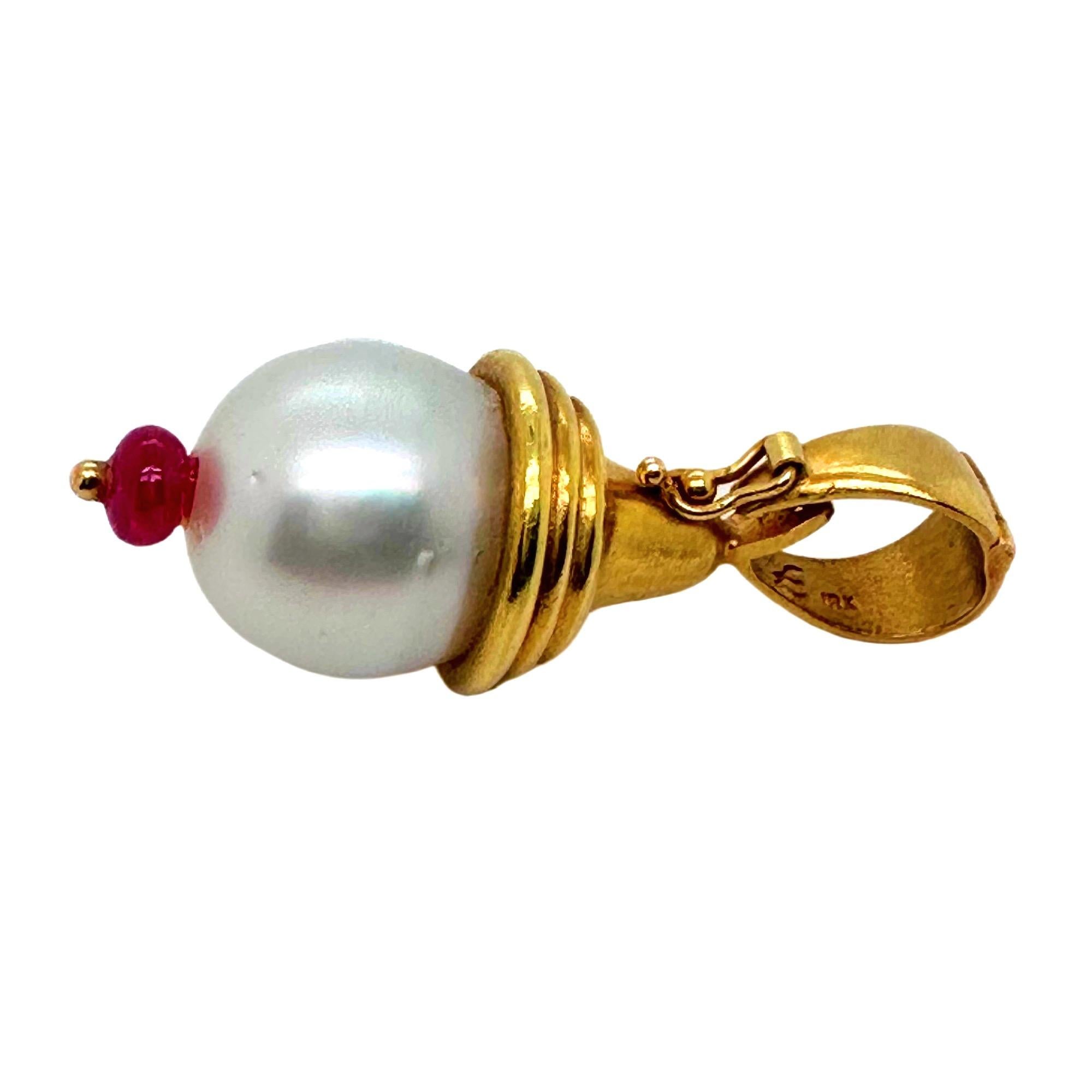 Women's or Men's Elizabeth Locke 15 MM South Sea Pearl Venetian Glass 19K Hammered Gold Pendant For Sale