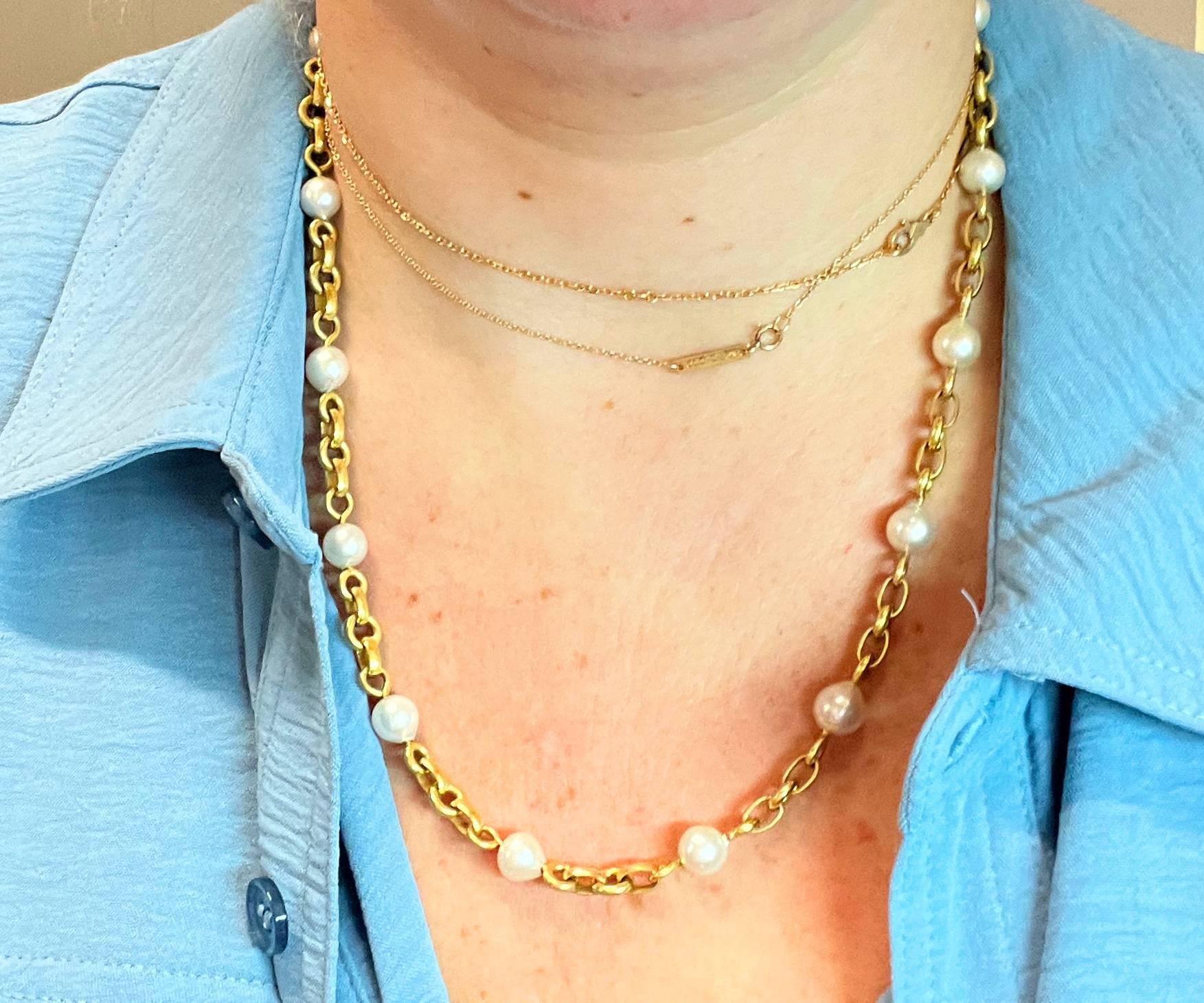 Women's Elizabeth Locke 18 Karat Yellow Gold & Akoya Pearl Station Chain Link Necklace  For Sale