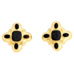 Elizabeth Locke 18 Karat Yellow Gold Onyx Earrings