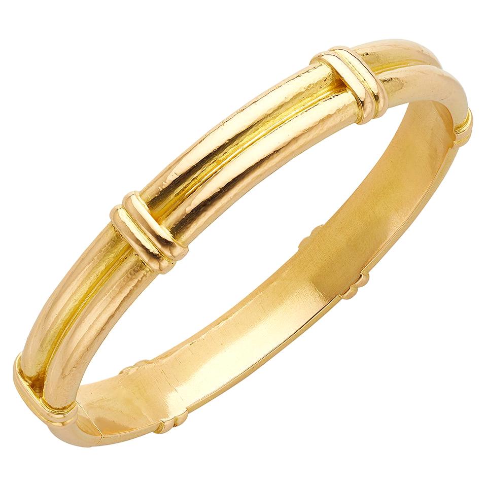 Elizabeth Locke 18k Gold Bangle Bracelet