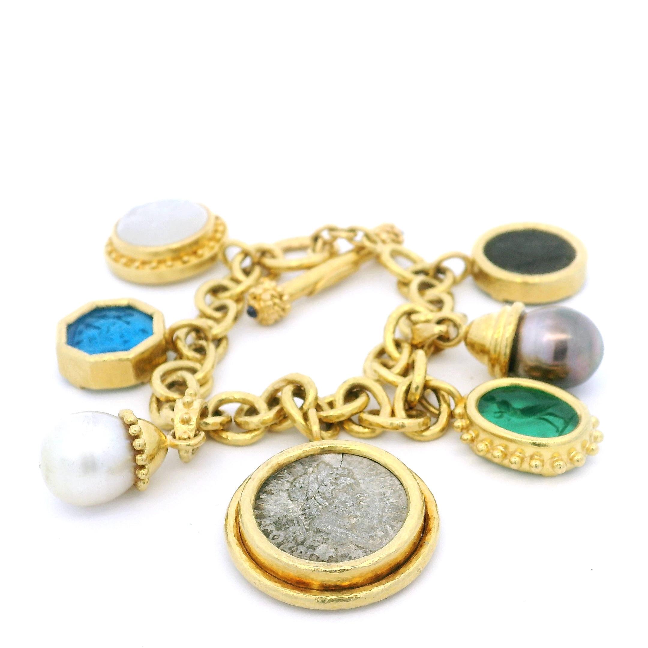 Elizabeth Locke 18K Gold Charm Armband Venezianisches Glas Intaglios, Perlen & Münzen im Angebot 1