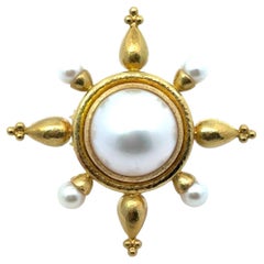 Elizabeth Locke, or 18K, pendentif / broche en perles de Mabe avec boucle repliable