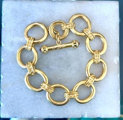 Elizabeth Locke 18K Gold Toggle Bracelet with Cabochon Rubies
