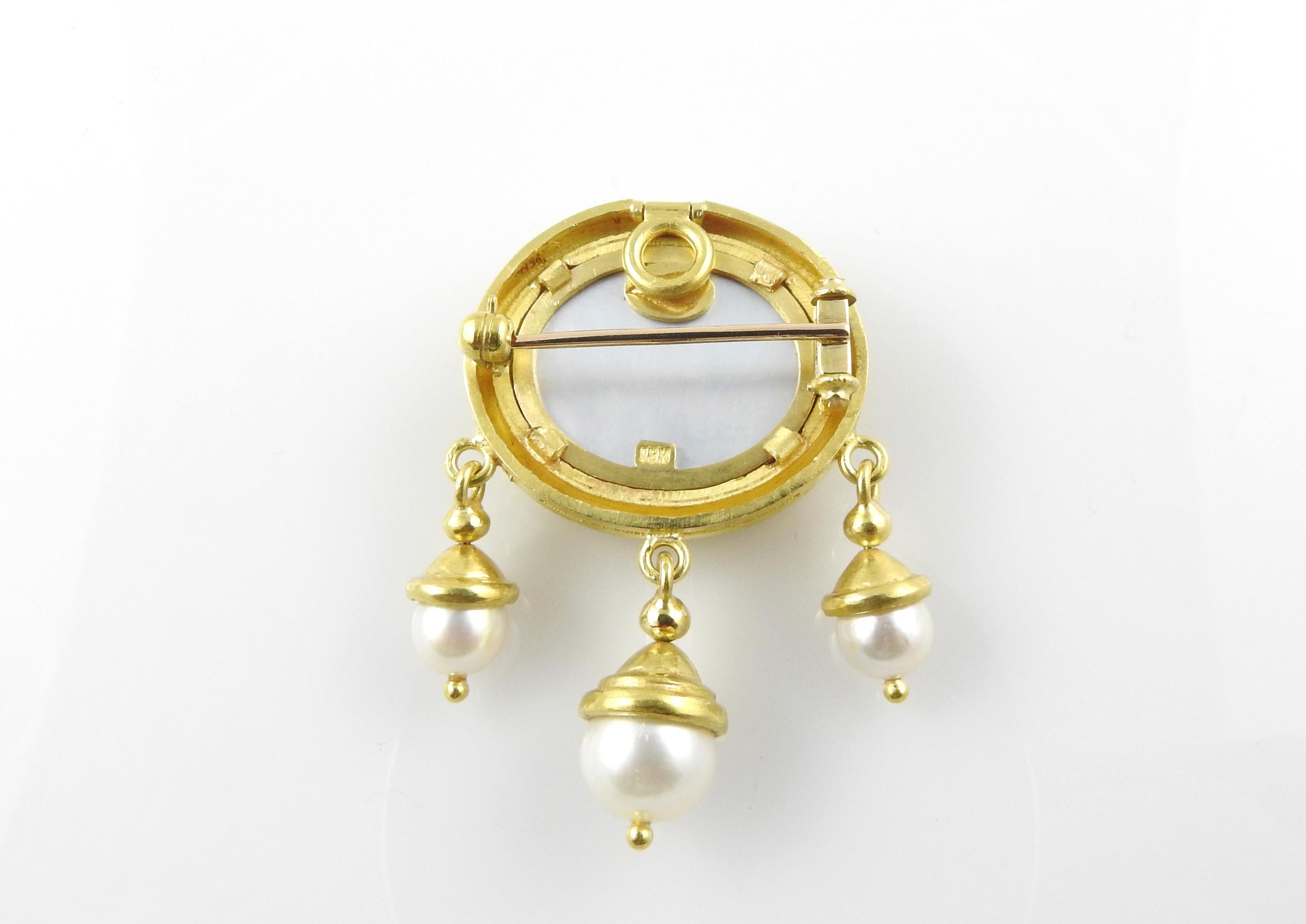 Elizabeth Locke 18 Karat Gold Venetian Glass Pearl Intaglio Brooch Pendant In Good Condition In Washington Depot, CT