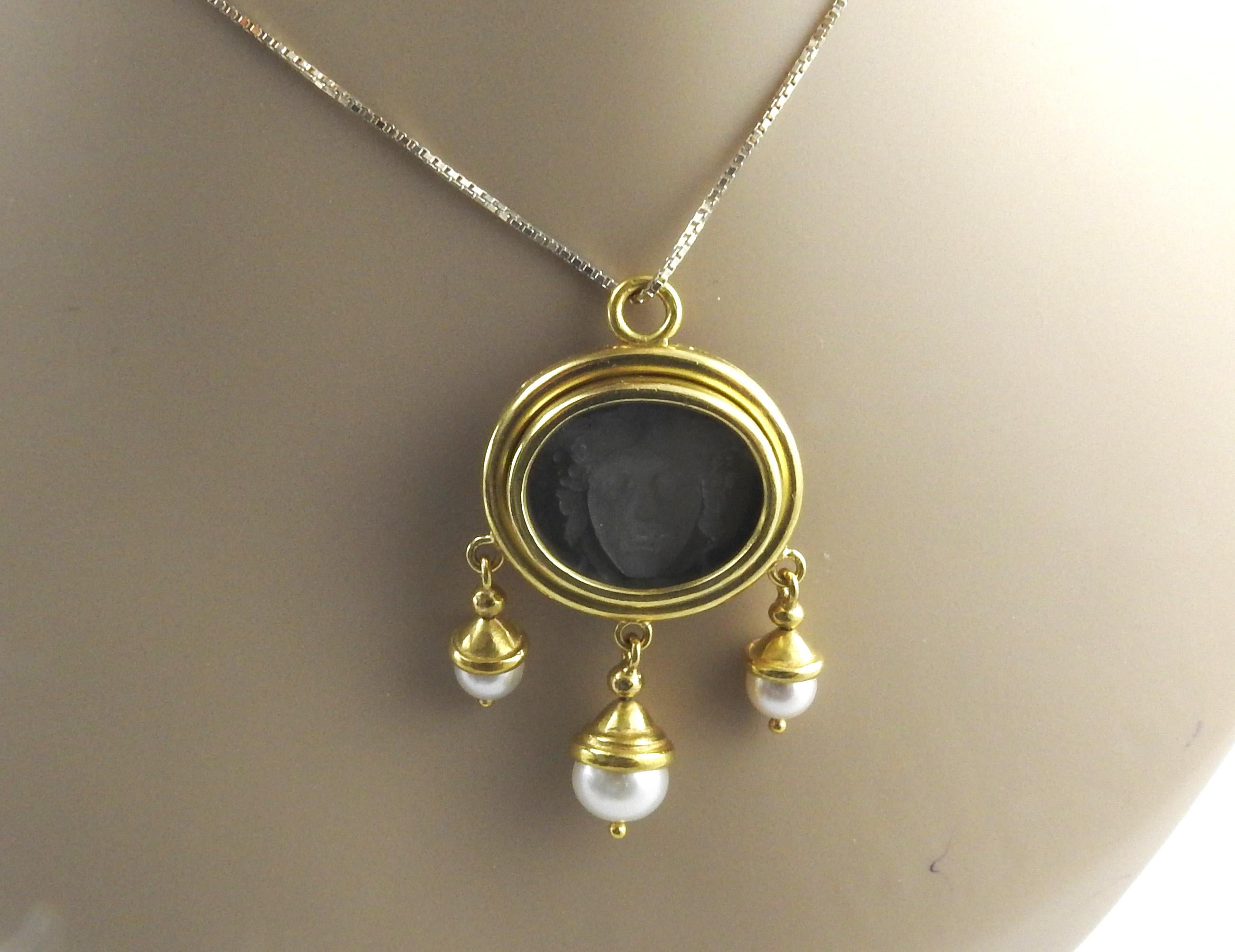 Elizabeth Locke 18 Karat Gold Venetian Glass Pearl Intaglio Brooch Pendant 4