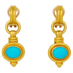 Pendientes Elizabeth Locke de oro amarillo de 19 quilates con cabujón de turquesa