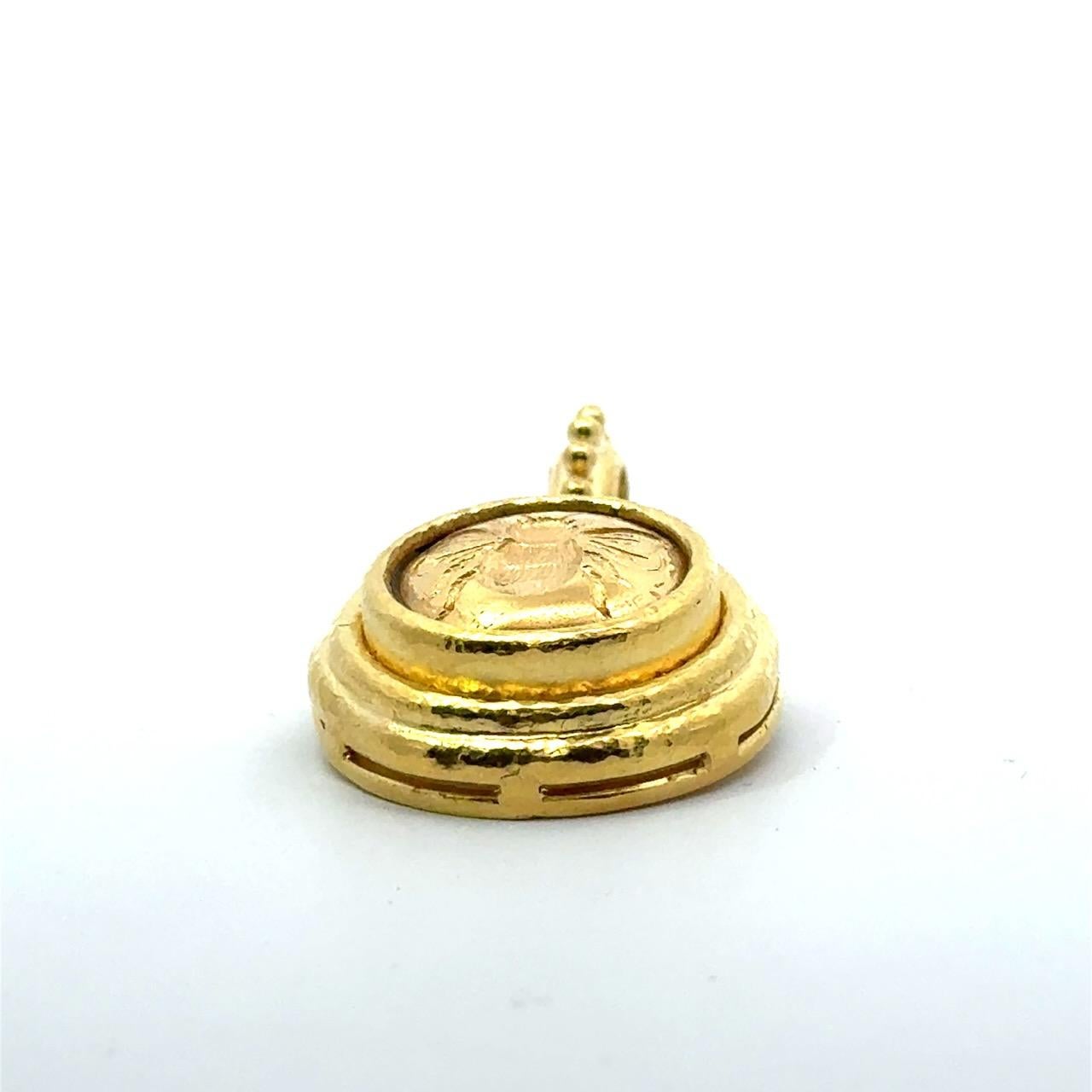 Pendentif abeille en or 19K d'Elizabeth Locke en vente 3