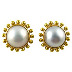 Elizabeth Locke 19K Hammered Yellow Gold Mabe Pearl Earrings