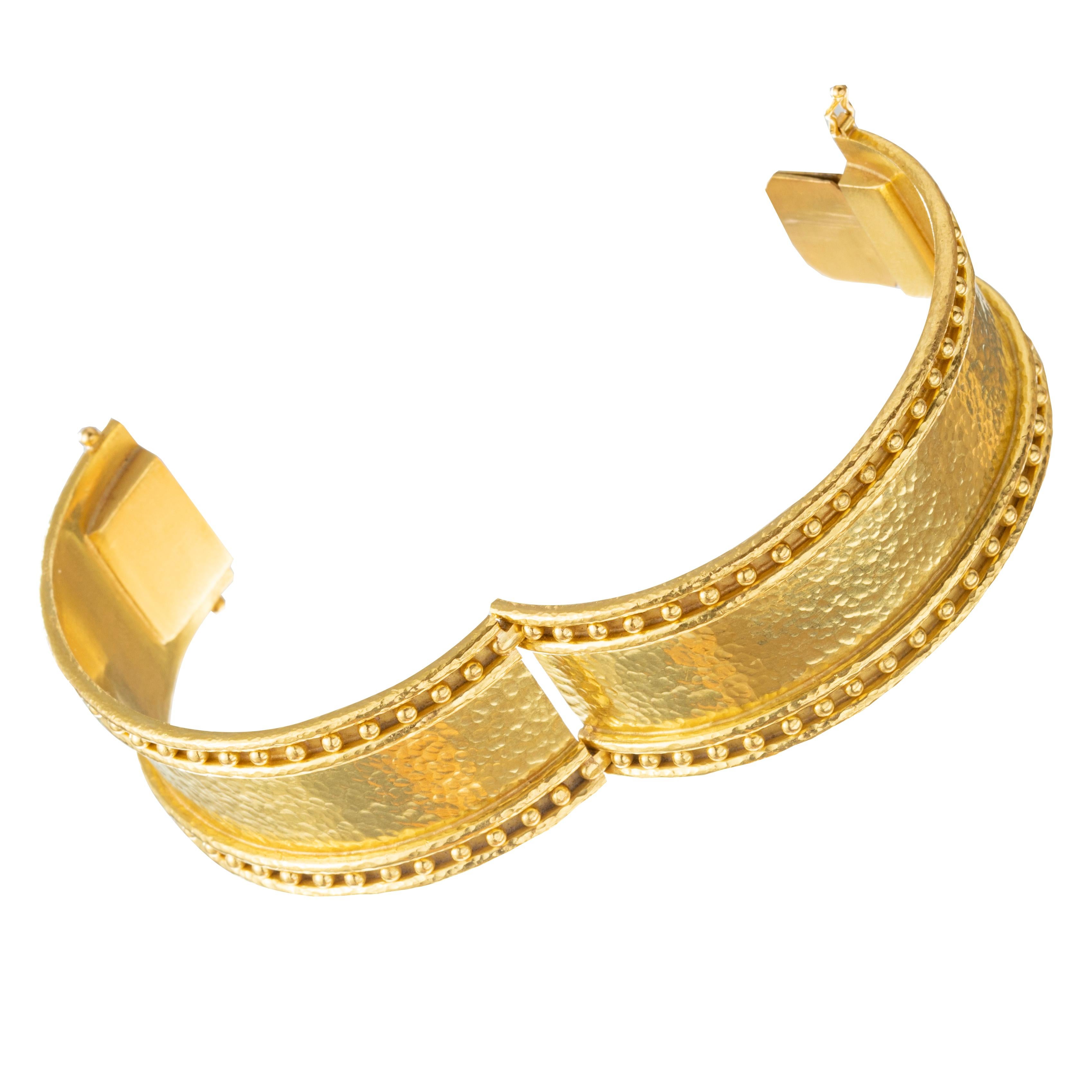 Elizabeth Locke 19k Yellow Gold Granulated Bangle Bracelet In Excellent Condition In Palm Beach, FL
