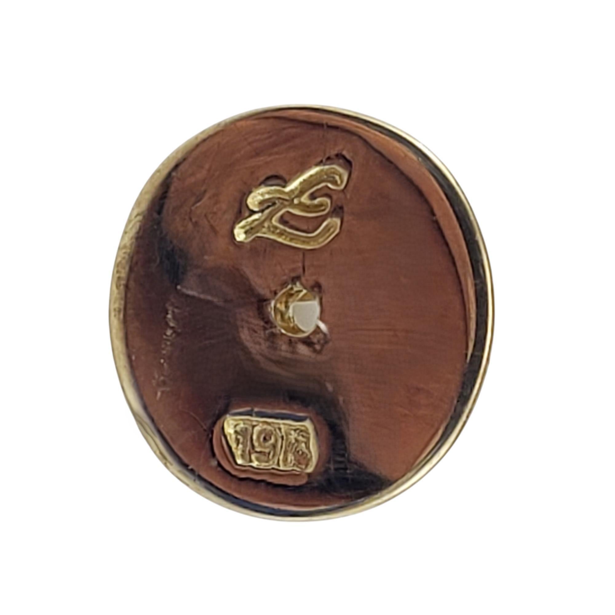 Elizabeth Locke 19K Yellow Gold Intaglio Glass 